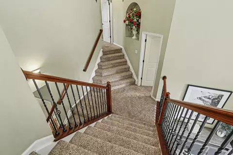 Entry Way - 4179 Hickory Rock Dr, Powell, OH 43065 photo 2 of 2