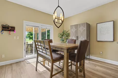 Dining - 4179 Hickory Rock Dr, Powell, OH 43065 photo 2 of 4