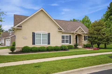 4735 Medalist Ct, Westerville, OH 43082