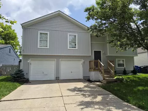 1402 Pine Wild Dr, Columbus, OH 43223