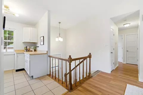 Entry Way - 2139 Camelback Dr, Columbus, OH 43228 photo 1 of 3
