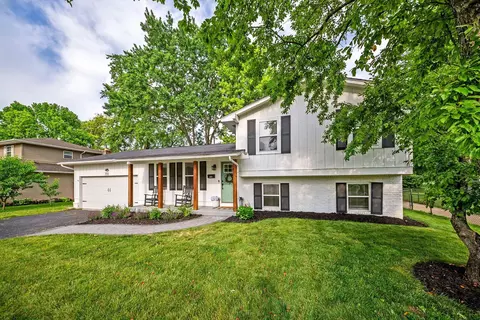 755 Granby Pl W, Westerville, OH 43081