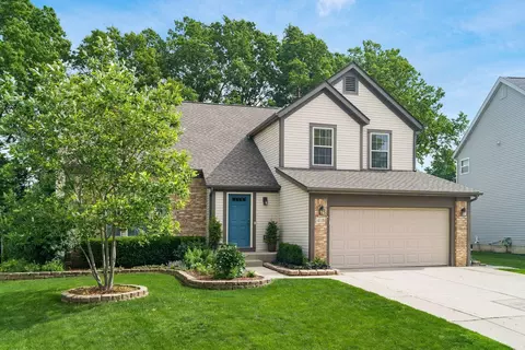 Exterior - 4118 Pathfield Dr, Columbus, OH 43230 photo 2 of 12