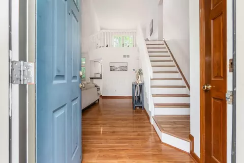 Entry Way - 4118 Pathfield Dr, Columbus, OH 43230 photo 1 of 3