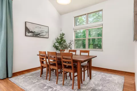 Dining - 4118 Pathfield Dr, Columbus, OH 43230 photo 1 of 2