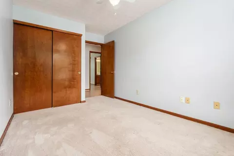 Bedroom - 4118 Pathfield Dr, Columbus, OH 43230 photo 7 of 9