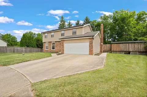 Exterior - 8766 Gallo Dr, Powell, OH 43065 photo 10 of 11