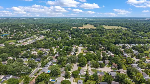 View/Area - 8766 Gallo Dr, Powell, OH 43065 photo 10 of 13