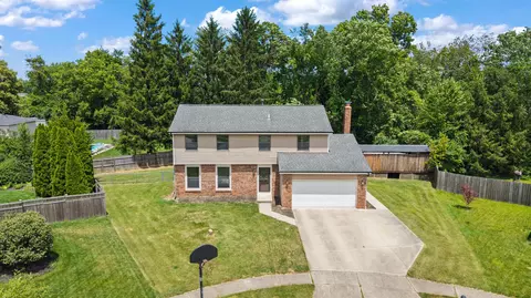 View/Area - 8766 Gallo Dr, Powell, OH 43065 photo 1 of 13