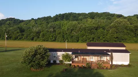 10635 Old River Rd, Mcconnelsville, OH 43756