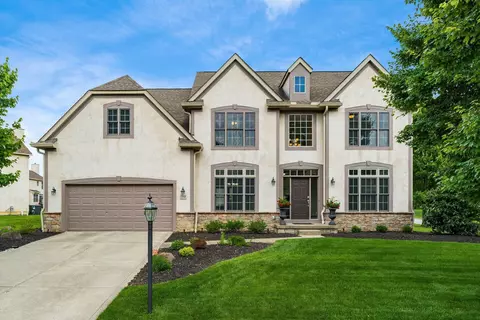 8540 Oakshire Dr, Pickerington, OH 43147