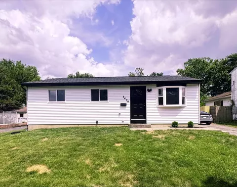 3496 Cadell Rd, Columbus, OH 43232