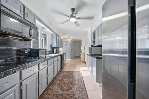 Kitchen - 1479 Devonhurst Dr, Columbus, OH 43232 photo 1 of 1