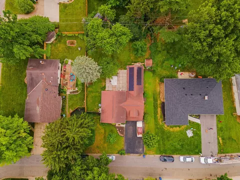 View/Area - 1479 Devonhurst Dr, Columbus, OH 43232 photo 1 of 5