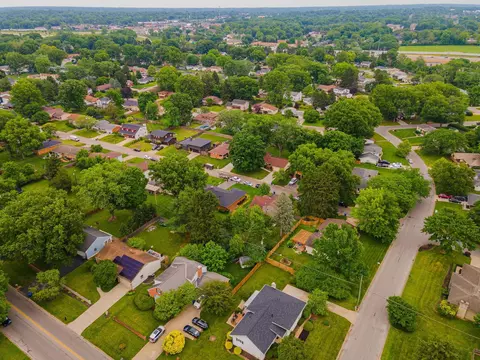 View/Area - 1479 Devonhurst Dr, Columbus, OH 43232 photo 5 of 5