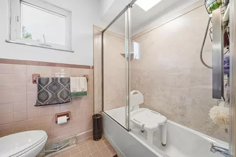 Bath - 1479 Devonhurst Dr, Columbus, OH 43232 photo 4 of 4