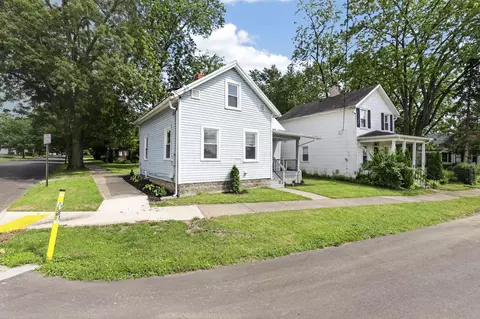 102 Potter St, Delaware, OH 43015
