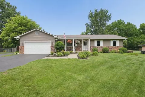 214 Greenbrier Rd, Sunbury, OH 43074