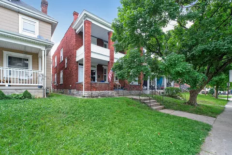 28-30 N Warren Ave, Columbus, OH 43204