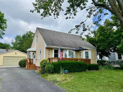 3581 Oaklawn St, Columbus, OH 43224