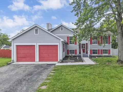 357 Old Ranch Ct, Galloway, OH 43119