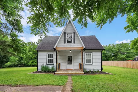 315 E Main St, Kirkersville, OH 43033