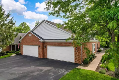 770 W Maple St, Granville, OH 43023