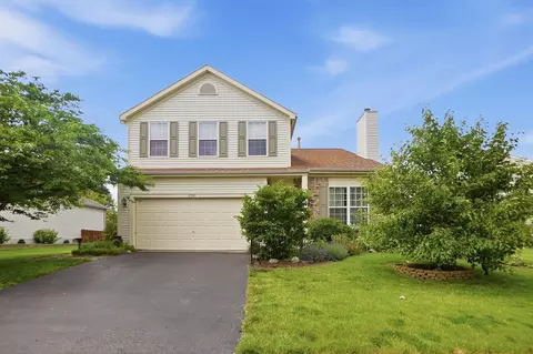 2190 Farmland Dr, Delaware, OH 43015