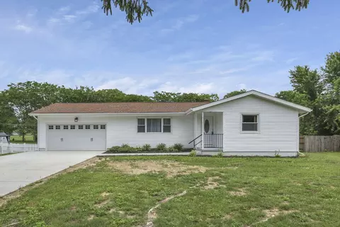 125 Ashcraft Dr, Granville, OH 43023