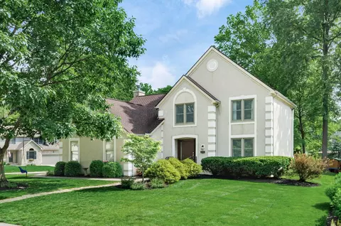 818 Hensel Woods Rd, Columbus, OH 43230