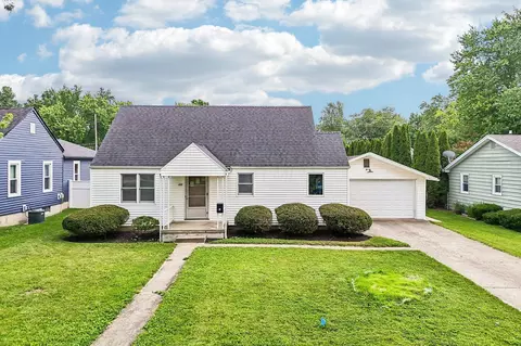 237 Leonard St, West Liberty, OH 43357