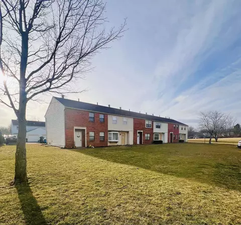 304-314 Cross Wind Drive Apt A B C D E F Dr #A, B, C, D, E, F, Westerville, OH 43081