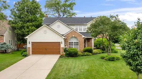 4501 Highland Meadows Ct, Hilliard, OH 43026