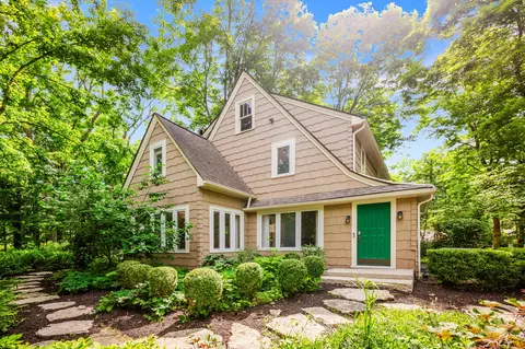 8289 Olentangy River Rd, Columbus, OH 43235