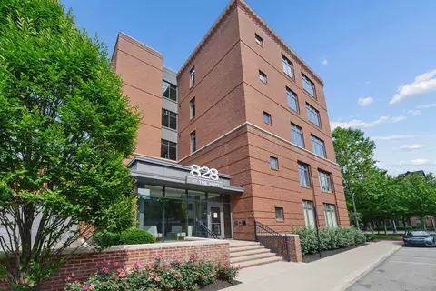 828 Bobcat Ave #207, Columbus, OH 43212