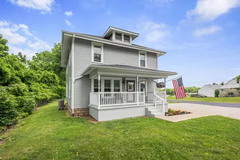 1125 Sugar Grove Rd SE, Lancaster, OH 43130