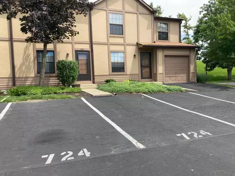 724 Michael View Ct, Worthington, OH 43085