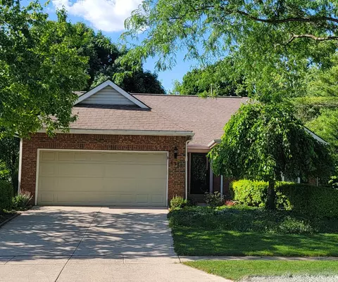 4955 Wallington Dr, Hilliard, OH 43026