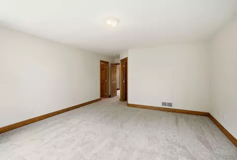 Bedroom - 320 Edgington Dr, Plain City, OH 43064 photo 5 of 10