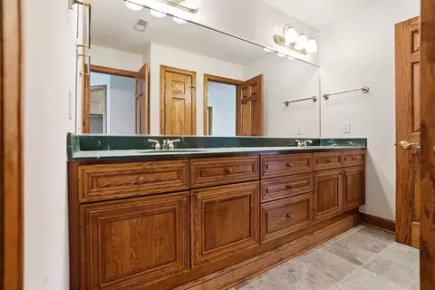 Bath - 320 Edgington Dr, Plain City, OH 43064 photo 11 of 14