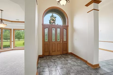 Entry Way - 320 Edgington Dr, Plain City, OH 43064 photo 1 of 5