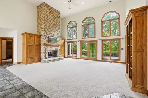 Living - 320 Edgington Dr, Plain City, OH 43064 photo 1 of 8