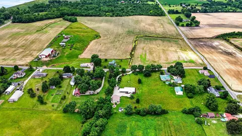 View/Area - 7096 Warner-huffer Rd, Circleville, OH 43113 photo 6 of 10