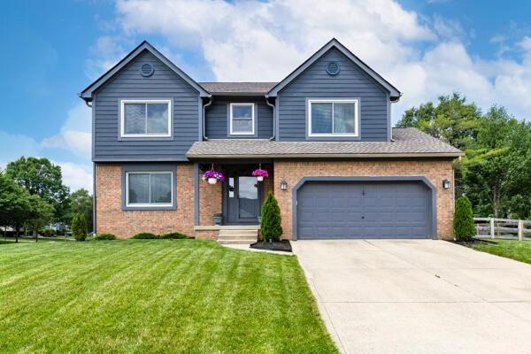 323 Village Ridge Dr, Powell, OH 43065