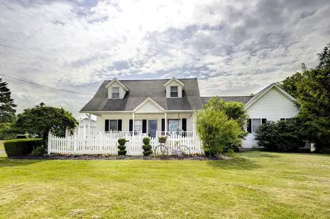 14569 Douglas Lane Rd, Centerburg, OH 43011