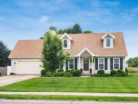 565 Goose Pond Rd, Newark, OH 43055