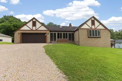 100 Burch Dr NE, Newark, OH 43055