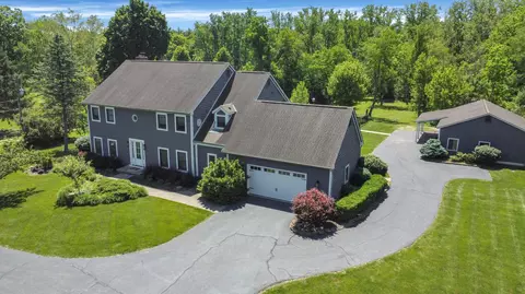 6343 Cook Rd, Powell, OH 43065