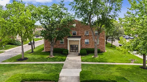 4696 Tarryton Ct S #3H, Columbus, OH 43228