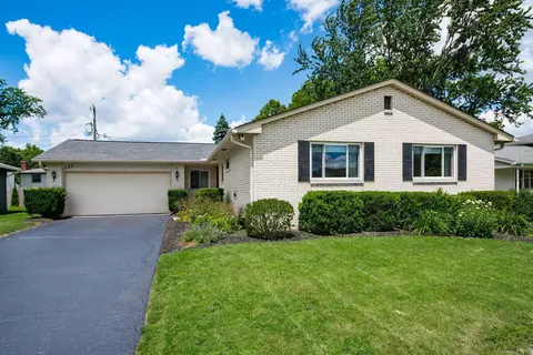996 Kenwood Ln, Columbus, OH 43220
